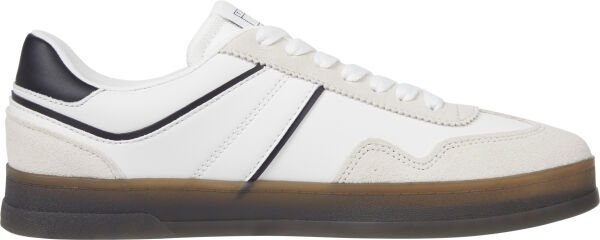 THE GREENWICH LEATHER