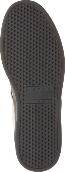 THE GREENWICH LEATHER
