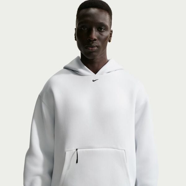 M NK TCH ERGO PO HOODIE