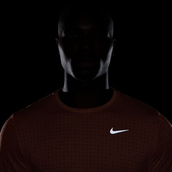 M NK DF BREATHE MILER SS TOP