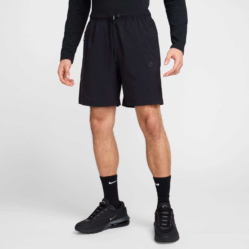 M NK TECH WVN SHORT