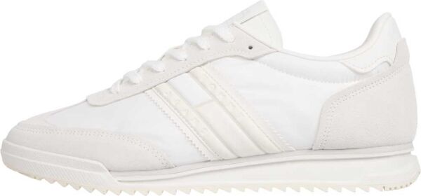 TJM RETRO RUNNER CLEATED