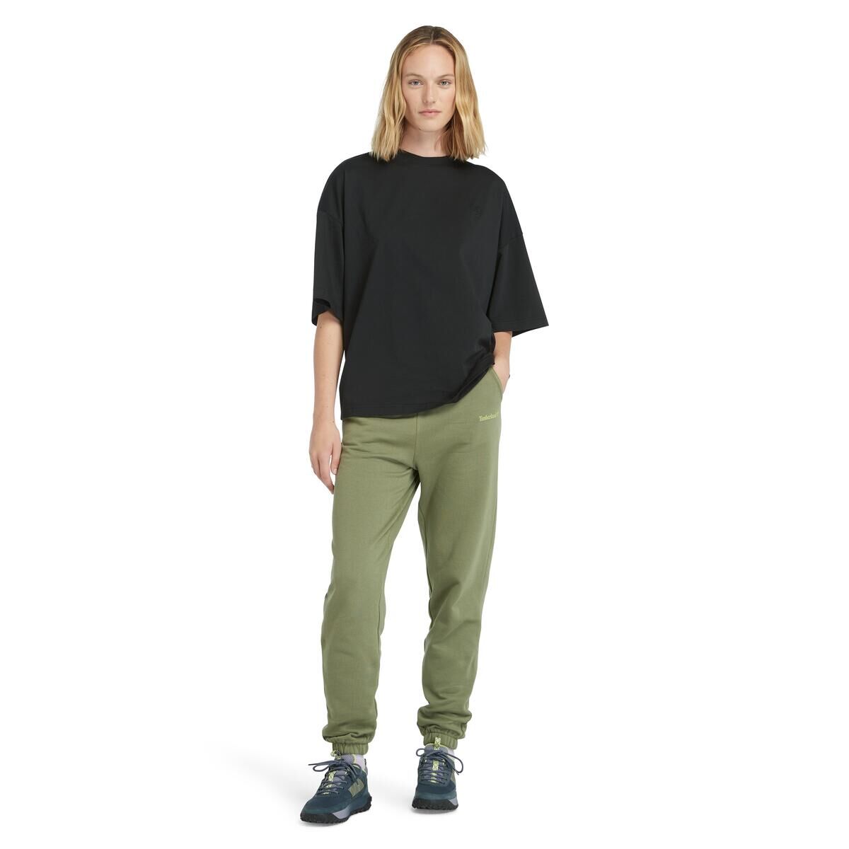 SHORT-SLEEVE OVERSIZE TEE