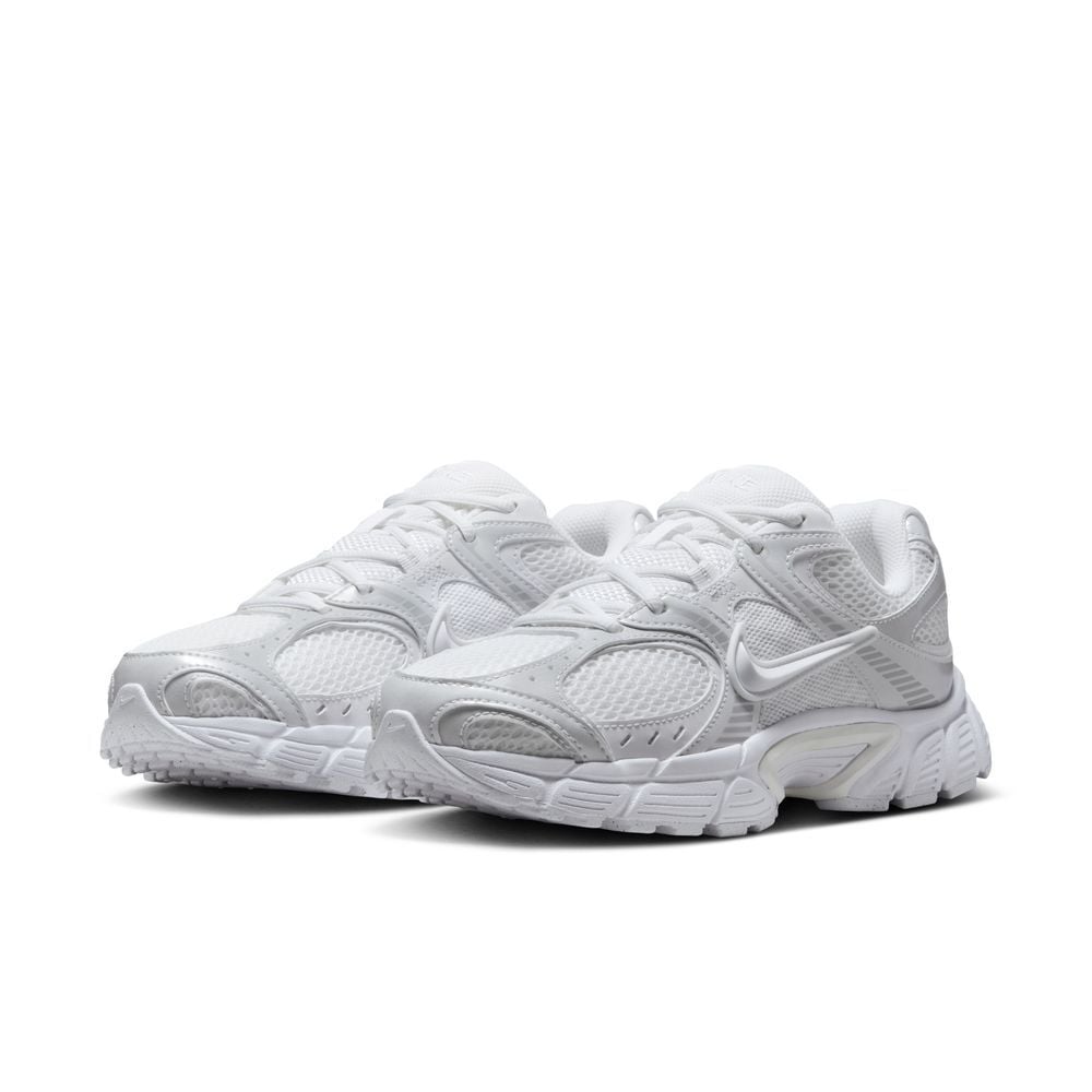 W NIKE V5 RNR
