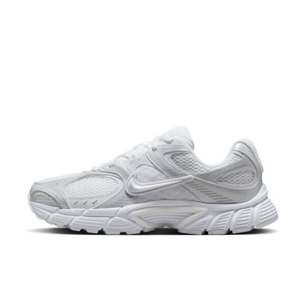 W NIKE V5 RNR