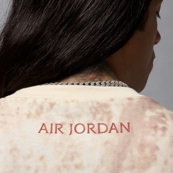 M J AIR JDN 85 GX SS CREW