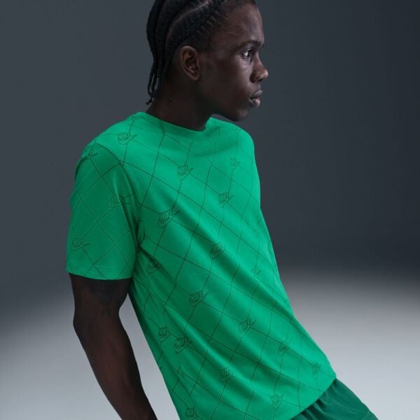 M NSW TEE AOP SSNL CLUB