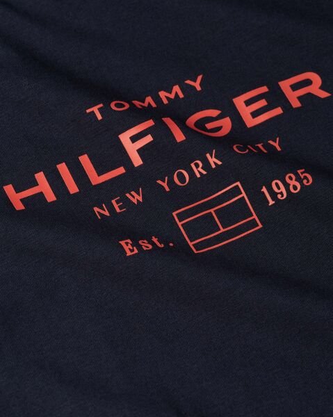 HILFIGER STACK GRAPHIC TEE