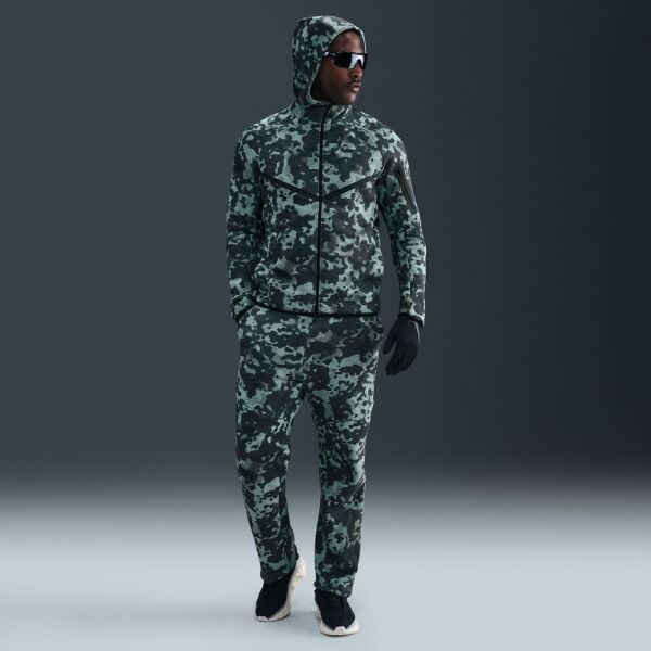 M NK TECH FLC OH PANT CAMO