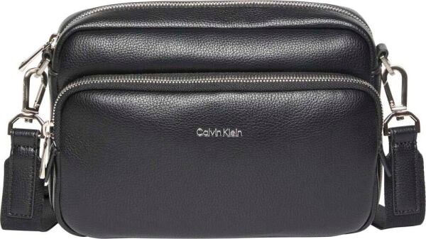 RAISED CAMERA BAG
