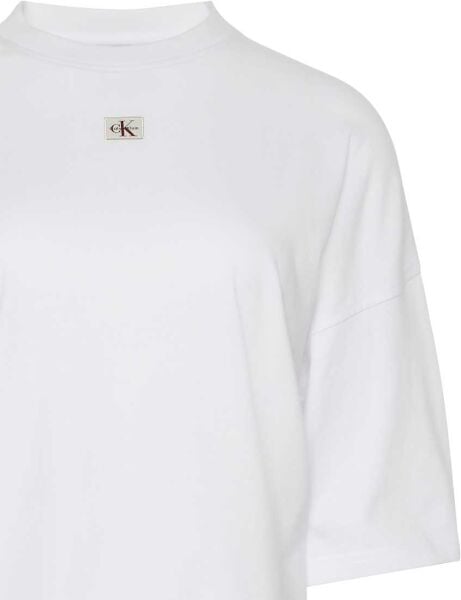 SS WOVEN LABEL OVERSIZED TEE