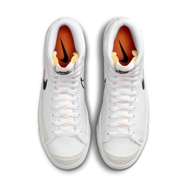 NIKE BLAZER MID '77