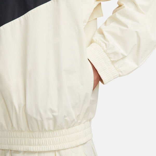 M NK SWOOSH WVN JKT