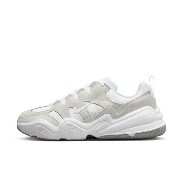 NIKE TECH HERA