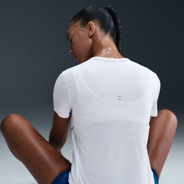 W NK TEMPO SWSH HBR DF SS TOP