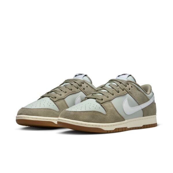 NIKE DUNK LOW RETRO SE