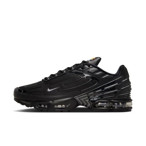 NIKE AIR MAX PLUS III