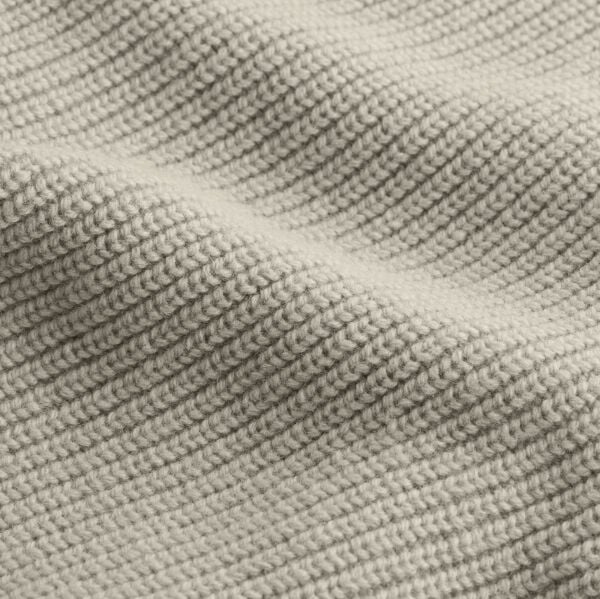 CHUNKY V-NECK SWEATER