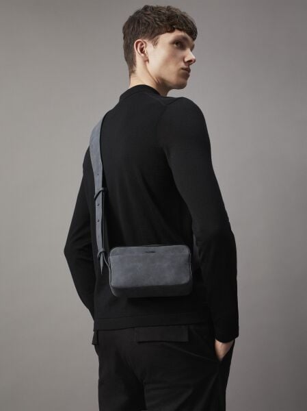 CK REFINED CAMERA BAG NUBUCK