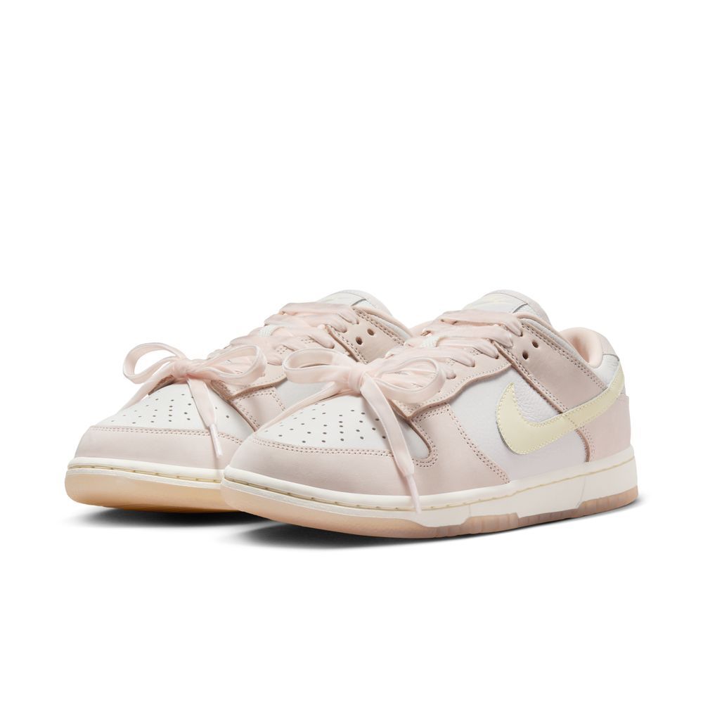 W NIKE DUNK LOW PRM