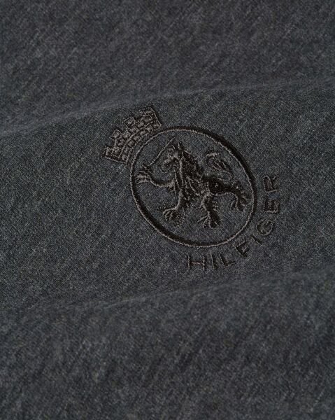 SMALL CREST GRAPHIC TEE