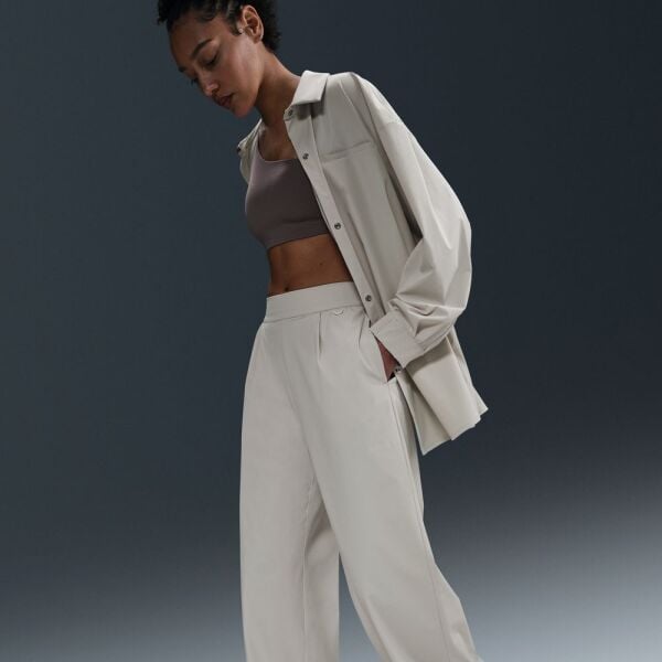 W NK 24.7 DF HR WD LEG PANT