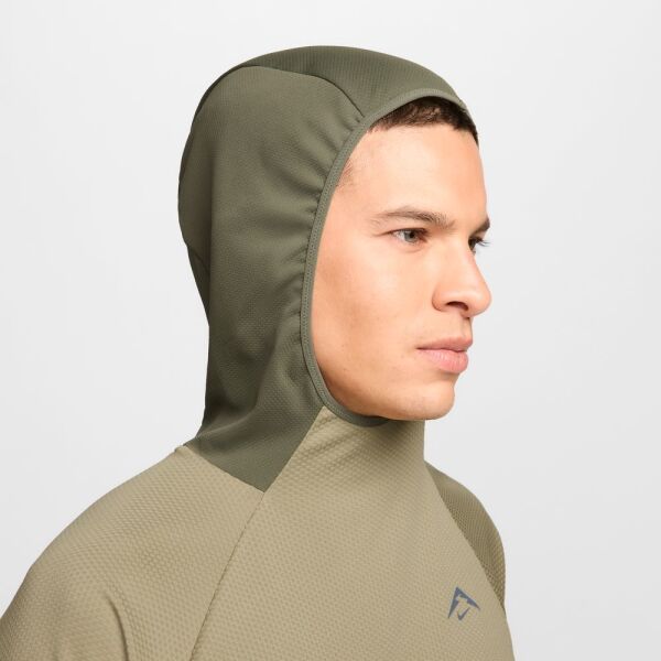 M NK DF UV TRAIL LS HD TOP