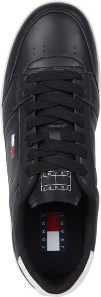 TJM THE GREENWICH NEW ESS