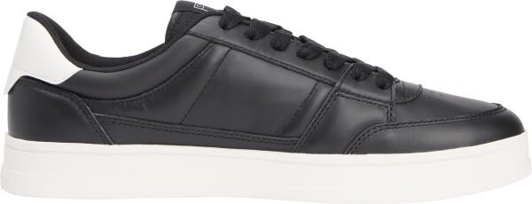 TJM THE GREENWICH NEW ESS