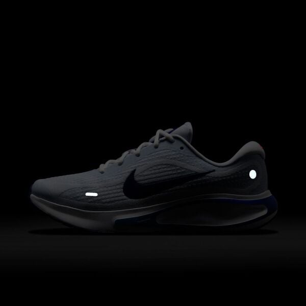 NIKE JOURNEY RUN