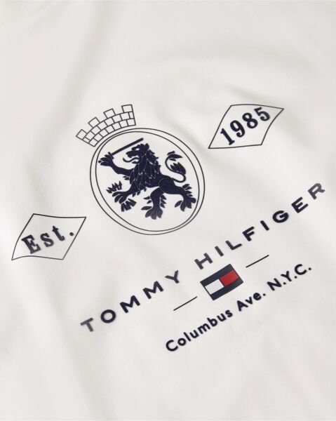 DIAMOND CREST GRAPHIC TEE