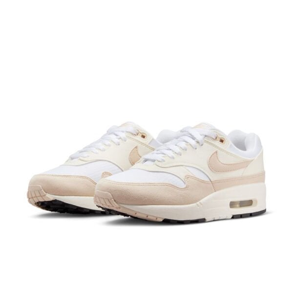 W NIKE AIR MAX 1