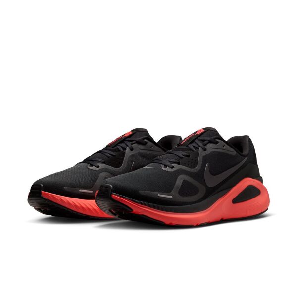 NIKE STRUCTURE 26