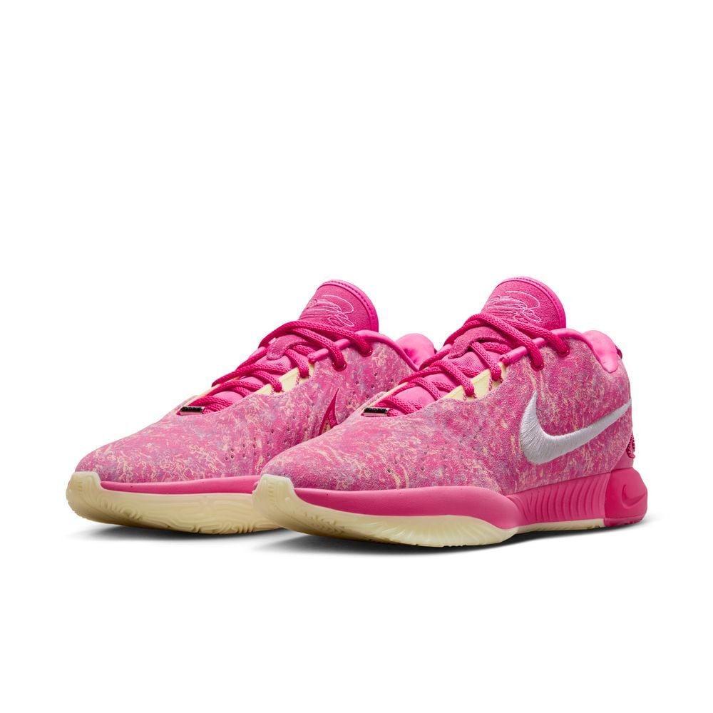 LEBRON XXI