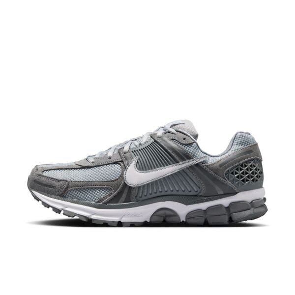 NIKE ZOOM VOMERO 5