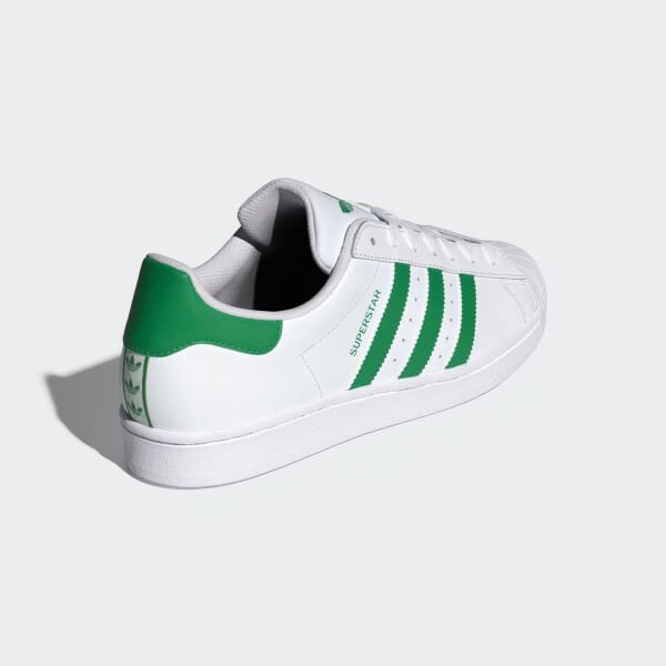 SUPERSTAR