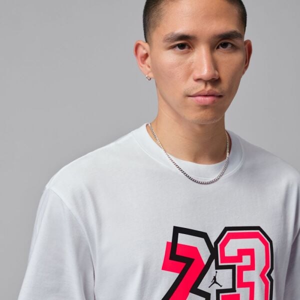M J 23 GFX SS CREW