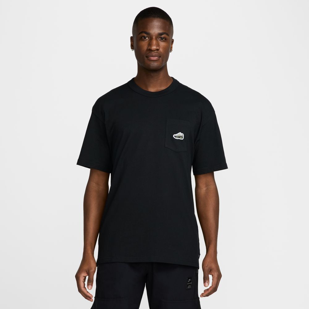 U NSW TEE M90 SNKR PATCH PKT