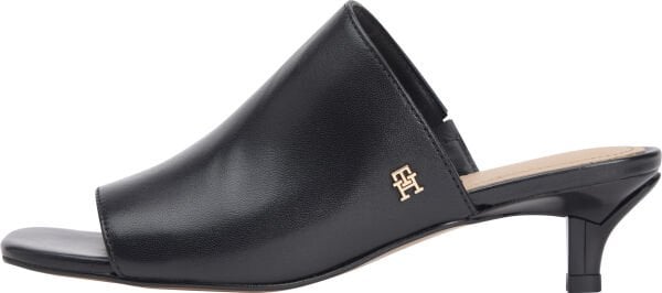 LEATHER KITTEN SANDAL