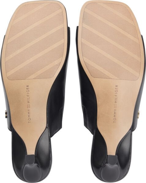 LEATHER KITTEN SANDAL