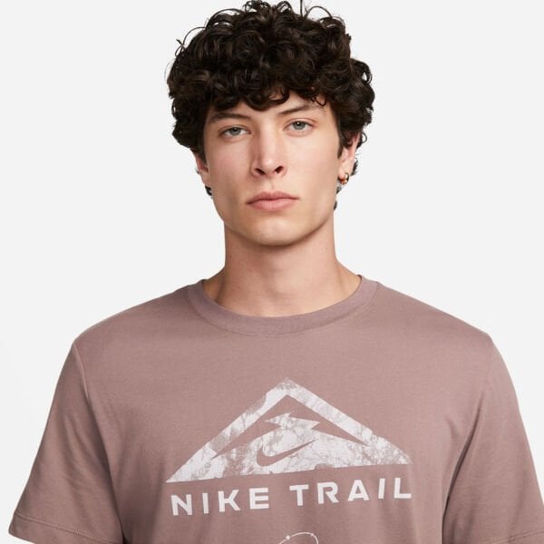 M NK DF TEE RUN TRAIL