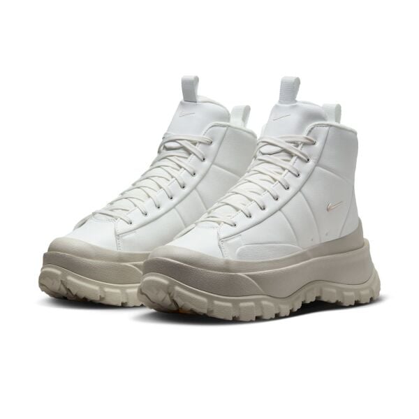 W NIKE BLAZER ROAM MID