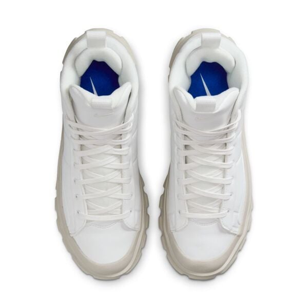 W NIKE BLAZER ROAM MID
