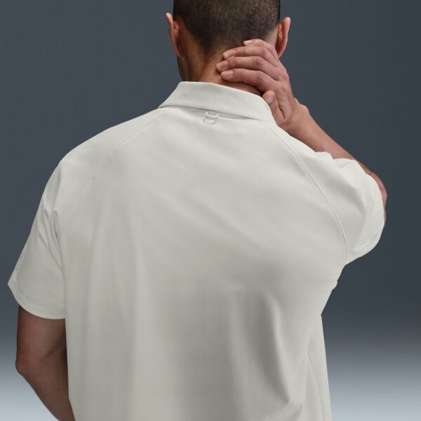 M NK DF 24.7 PS SS BUTTON DOWN