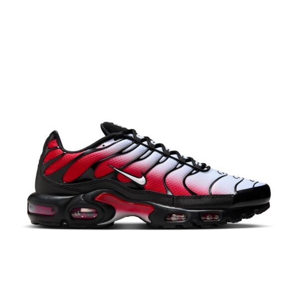 NIKE AIR MAX PLUS