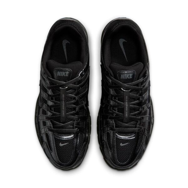 W NIKE P-6000