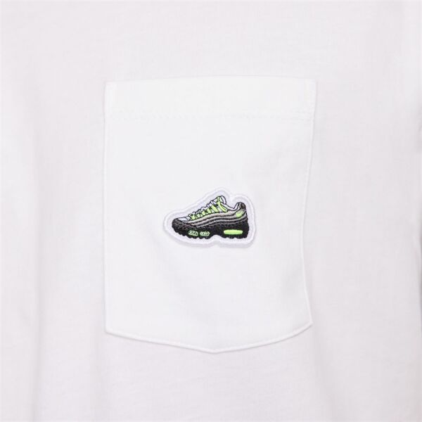 U NSW TEE M90 SNKR PATCH PKT