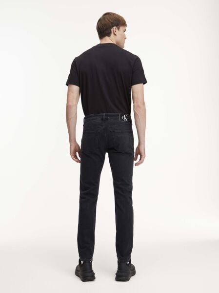 SLIM TAPER
