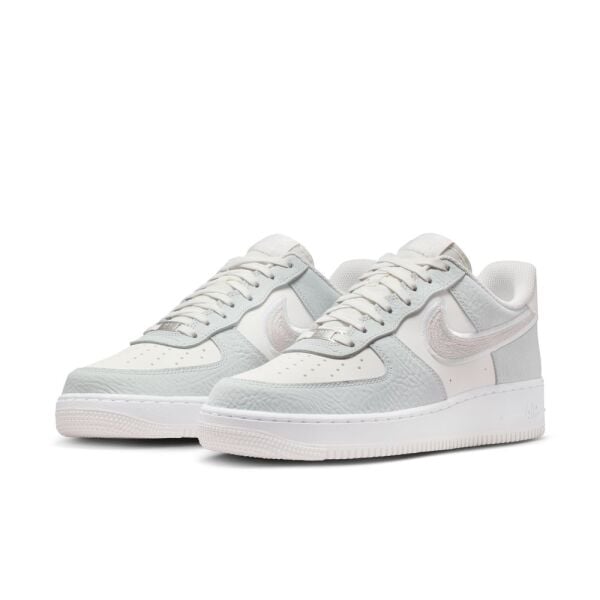 AIR FORCE 1 07 LV8