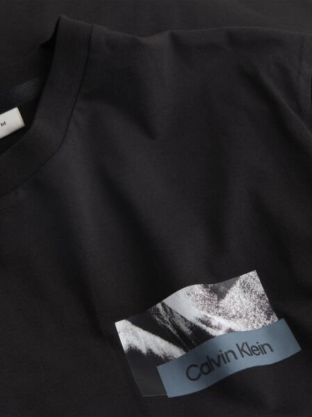 BACK LOGO GRAPHIC T-SHIRT